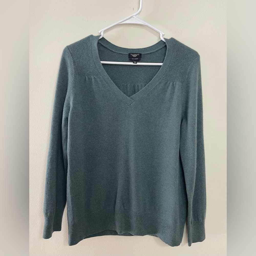 Talbots Green V-Neck Sweater